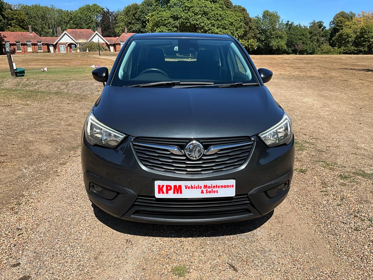 Vauxhall - Crossland x